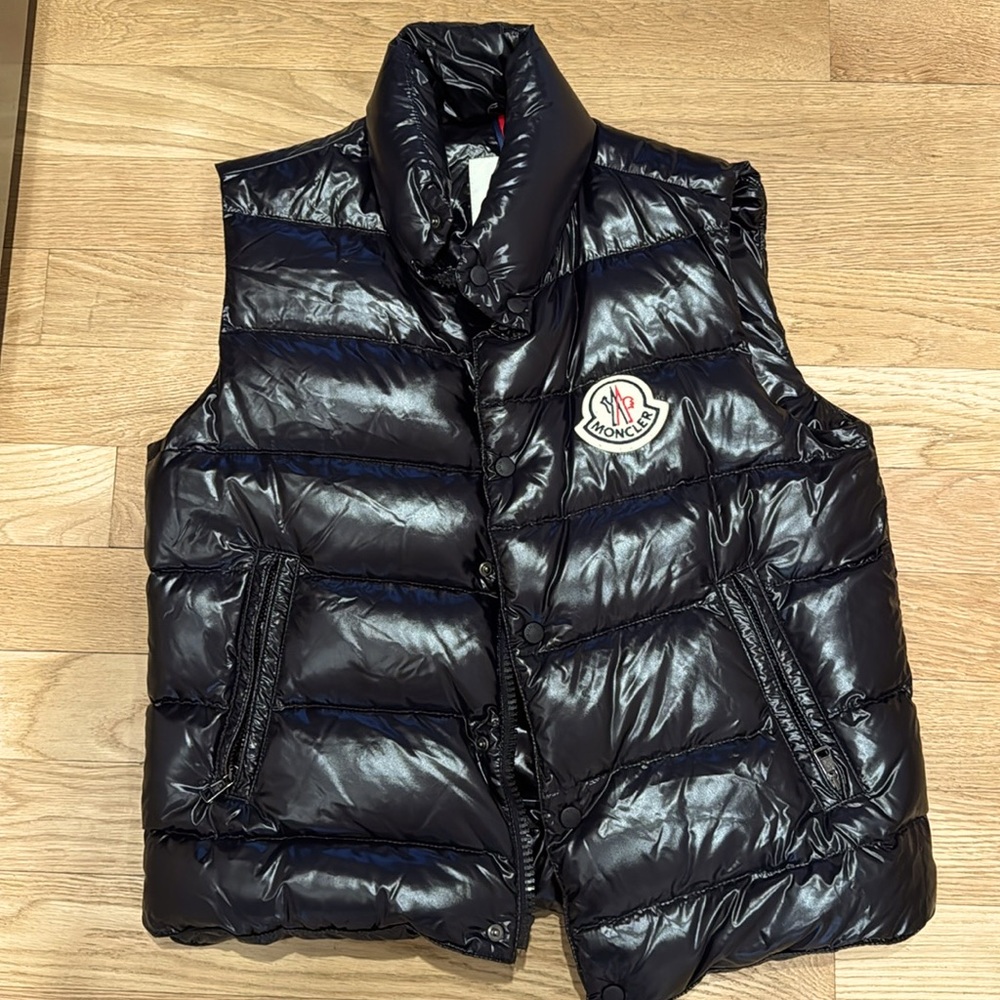 Moncler Tibb Down Vest size 4